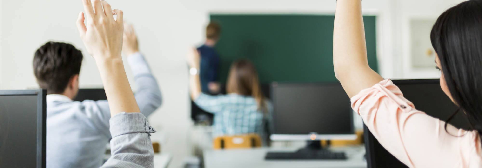 Language Skills and the Social Integration of Canada’s Adult Immigrants
