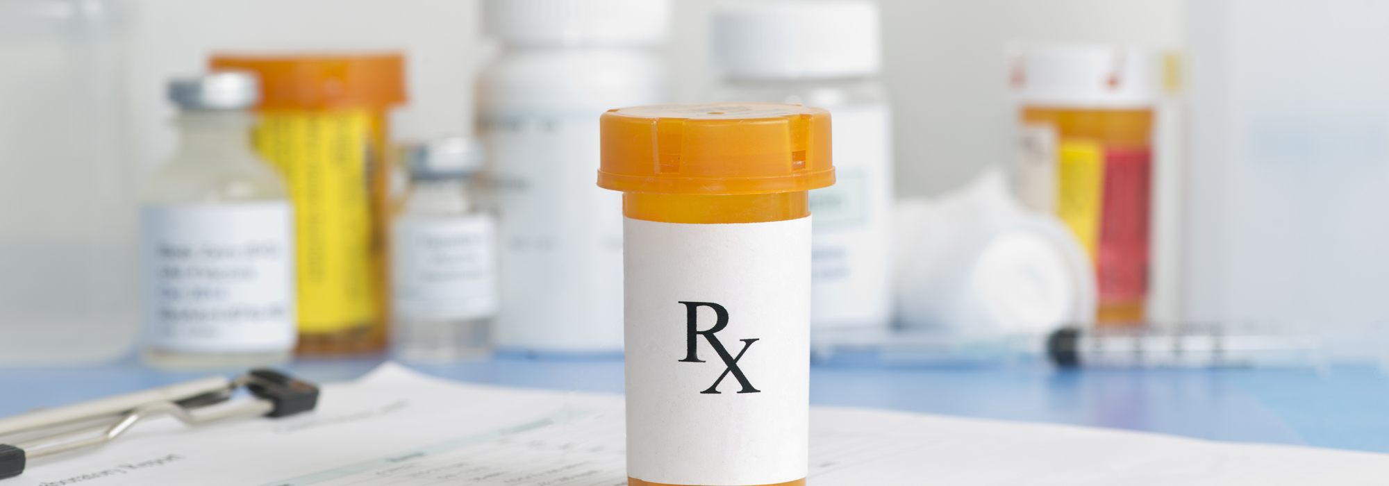 Canada needs a comprehensive strategy to improve prescription drug safety for seniors